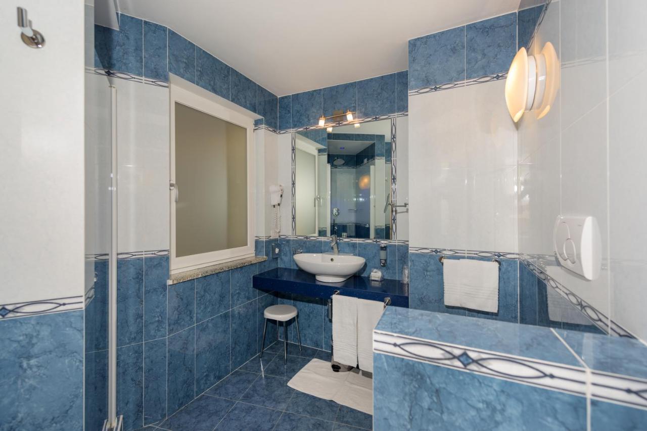 Suite Hot Tub